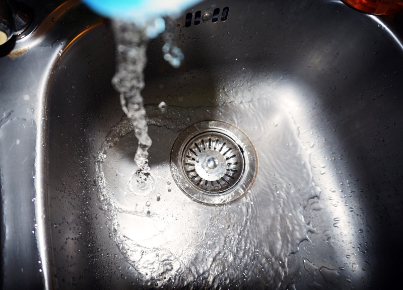 Tap repair in Dalston